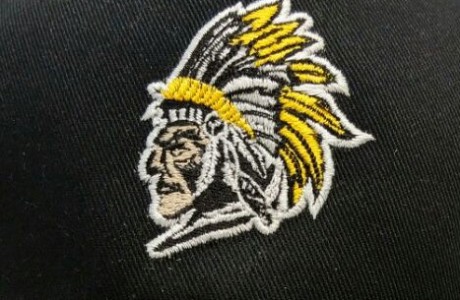 Вышивка логотипа бейсболки